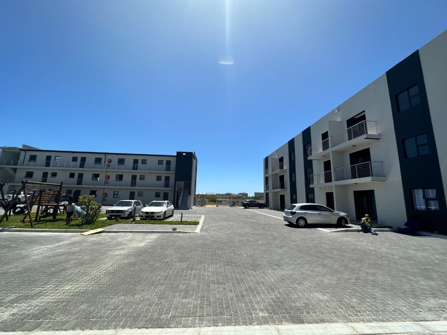 2 Bedroom Property for Sale in Parklands Western Cape